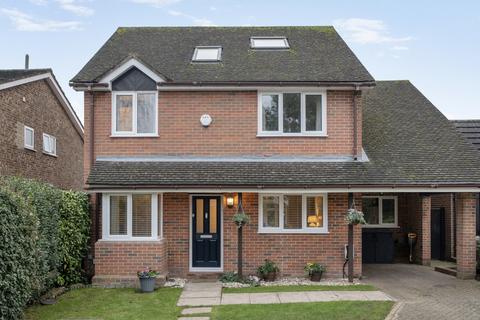 5 bedroom detached house for sale, Glyndebourne Park, Orpington