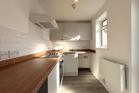 2 bedroom flat to rent, Stacey Road, Cardiff CF24