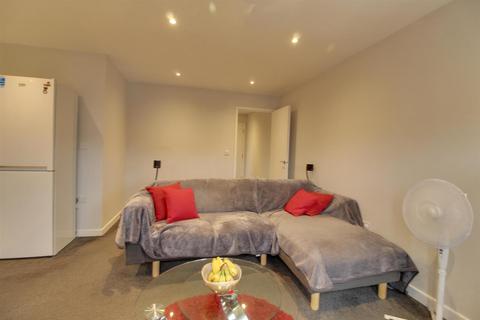 1 bedroom flat to rent, 52-54 Maple Court, Bellegrove Road, Welling DA16