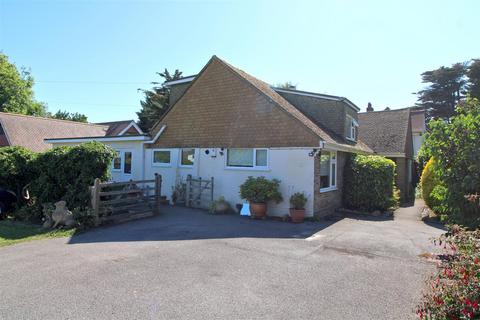 4 bedroom detached house for sale, St Peters Road, Seaford