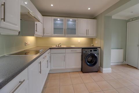 2 bedroom house for sale,  Eastbourne Avenue, STEVENAGE SG1