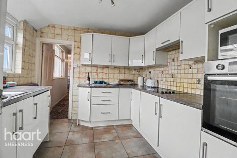 3 bedroom detached house for sale, High Street, Sheerness