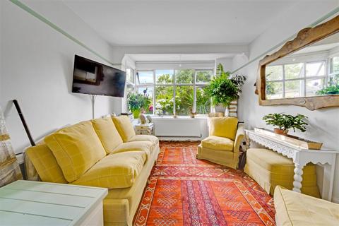 3 bedroom semi-detached house for sale, Ashbrook Road, St. Leonards-On-Sea
