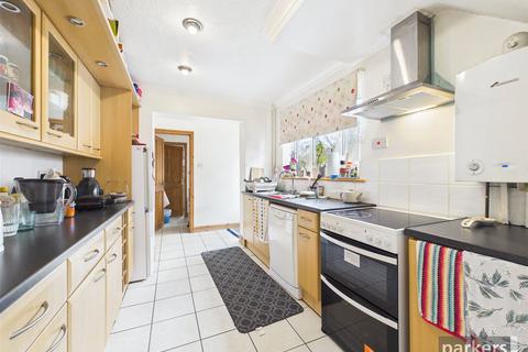 3 bedroom semi-detached house for sale, Harcourt Drive, Reading RG6