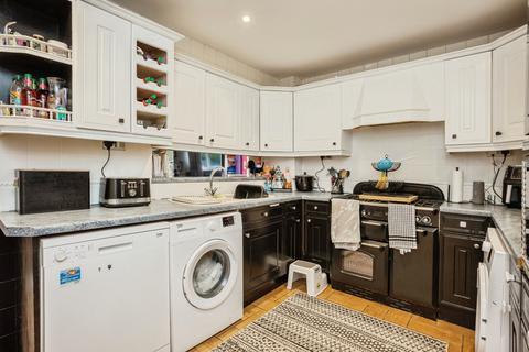 4 bedroom detached house for sale, Adamstiles, Grantham, NG32