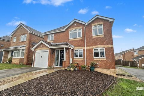 4 bedroom detached house for sale, Welburn Close, Forest Town, NG19