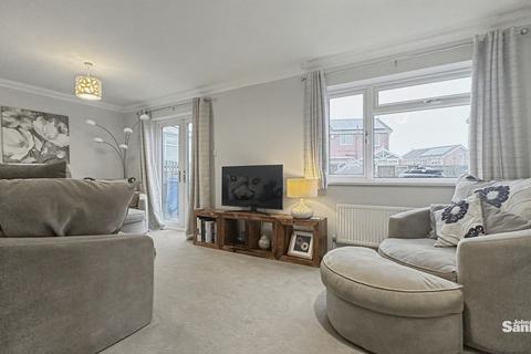 4 bedroom detached house for sale, Welburn Close, Forest Town, NG19