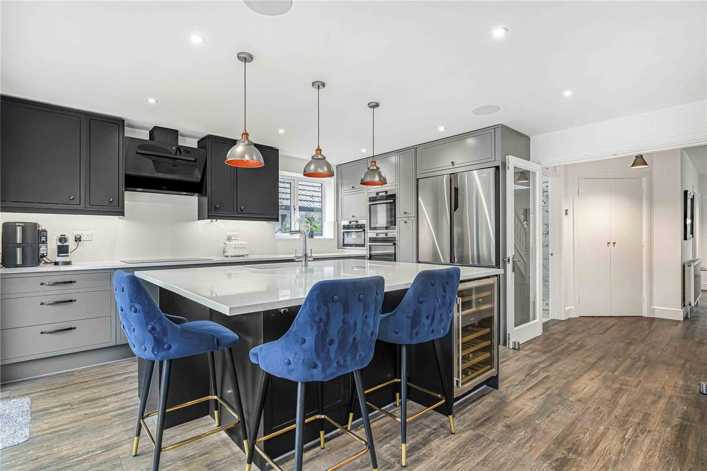 Kitchen/Reception