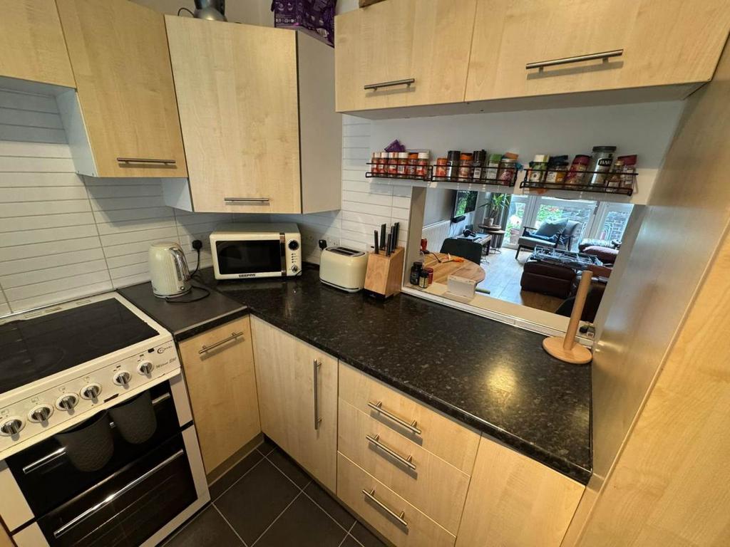 Kitchen 2