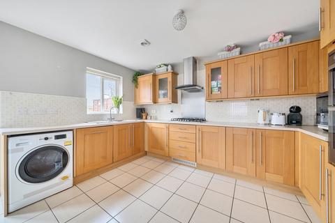 undefined, Alvington Drive, Gloucestershire GL52