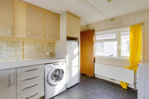 undefined, Adbolton Lane, Nottingham NG2