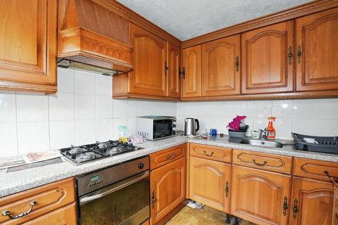 3 bedroom terraced house for sale, Green Lane, Ilford, IG1