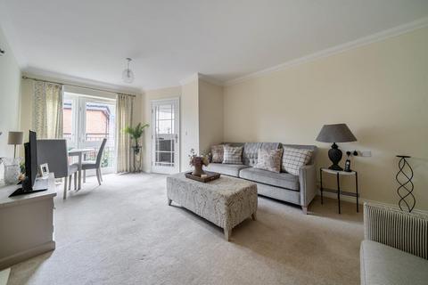 1 bedroom flat for sale, Central Thame, Oxfordshire