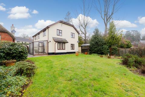 4 bedroom detached house to rent, Penton Lane, Crediton, EX17