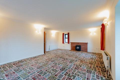 4 bedroom detached house to rent, Penton Lane, Crediton, EX17