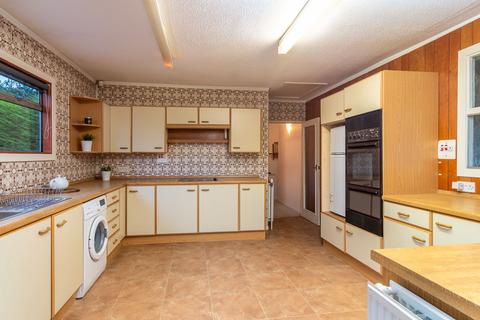undefined, Lovat Drive, Kirkintilloch, G66