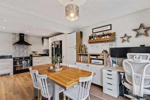 undefined, George Place, St Neots PE19