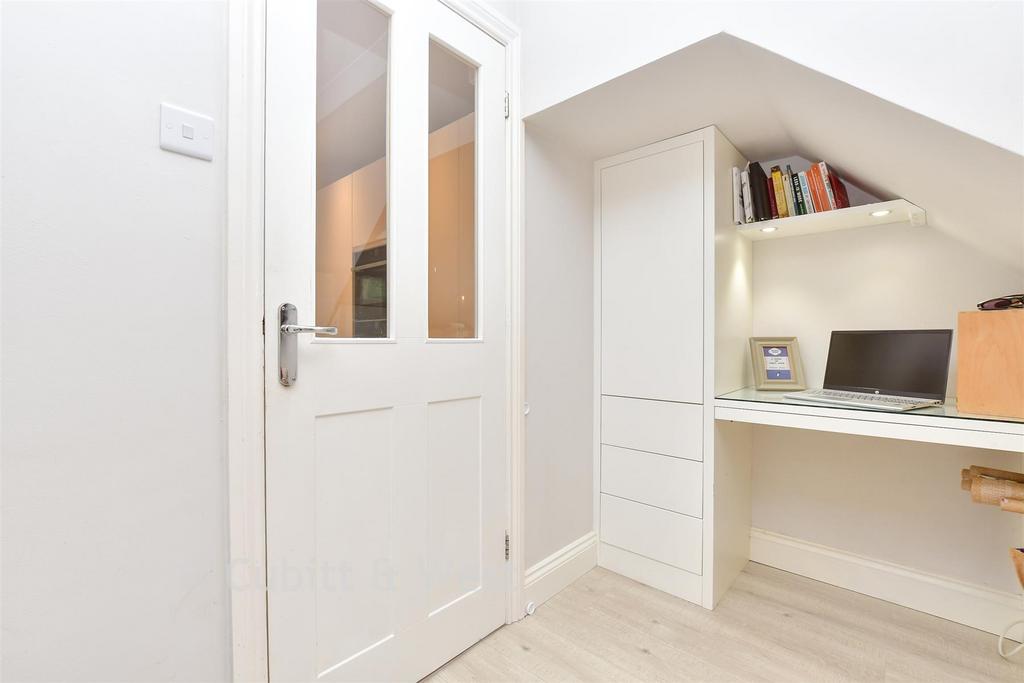 Internal Feature