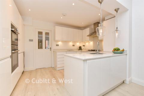 2 bedroom semi-detached house for sale, Copperfields, Fetcham KT22