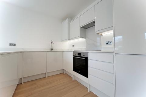 1 bedroom flat to rent, 5 Manor Road, Wallington SM6
