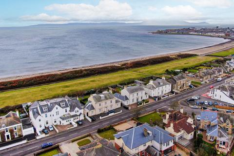 undefined, South Beach, Troon, South Ayrshire