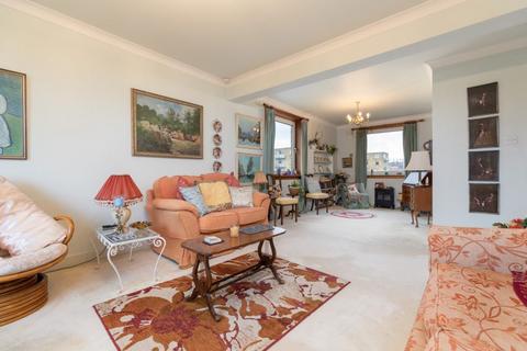 undefined, Whittingehame Court, Great Western Road, Kelvinside