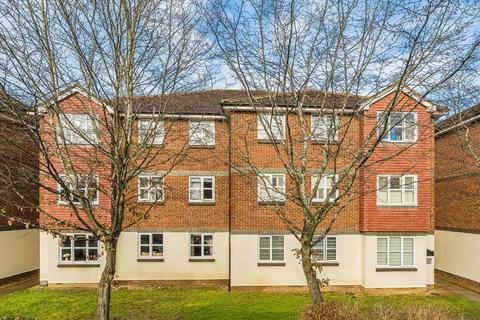 Draymans Way, Isleworth TW7