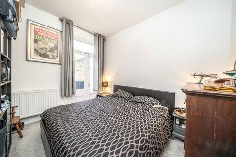 1 bedroom flat to rent, Linom Road, London SW4