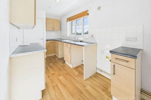 2 bedroom flat to rent, Frome, Somerset,