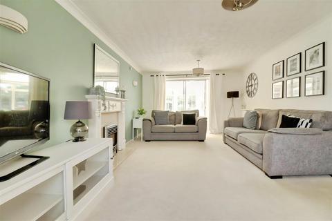 4 bedroom detached house for sale, Mills Way, Leighton, Crewe