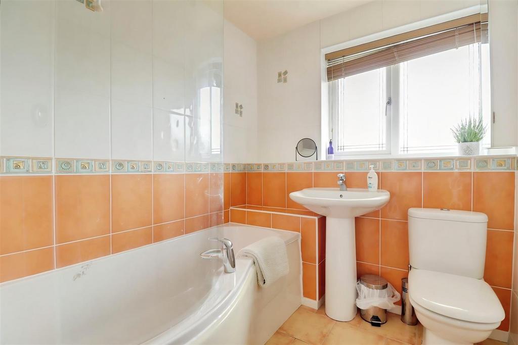 977ad479-Bathroom.jpg