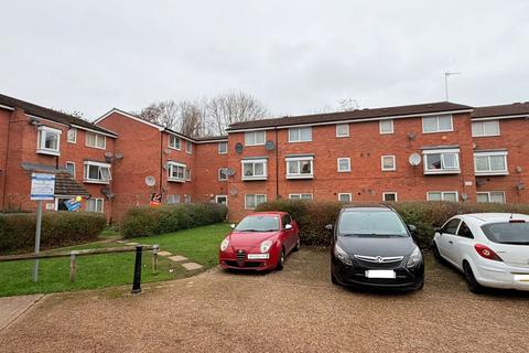 Evergreen Way, Hayes UB3