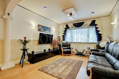 3 bedroom terraced house for sale, Review Road, London, NW2