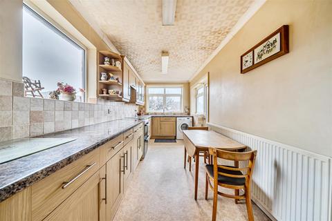 3 bedroom end of terrace house for sale, Station Road, Kingswood, Bristol