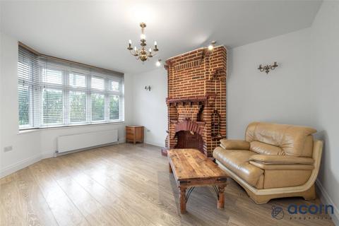 2 bedroom maisonette to rent, Buck Lane, London NW9