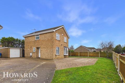 4 bedroom detached house for sale, Brook Close, Carlton Colville