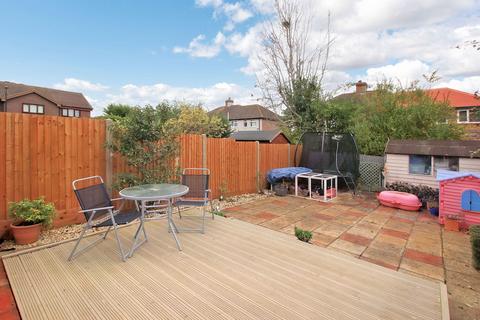 undefined, Watlings Close, Shirley