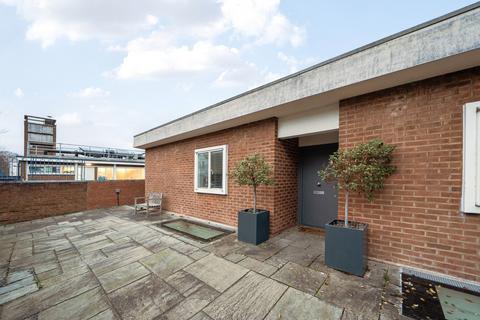 2 bedroom flat for sale, Brandlehow Road, Putney London, SW15