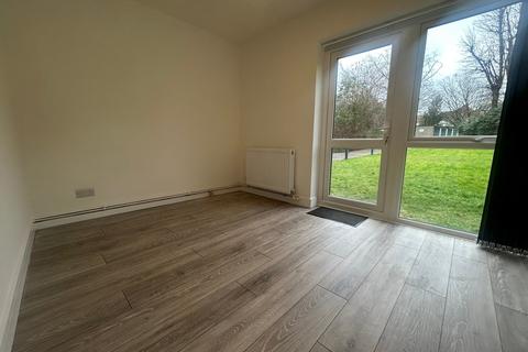 1 bedroom flat to rent, The Park, Sidcup, DA14