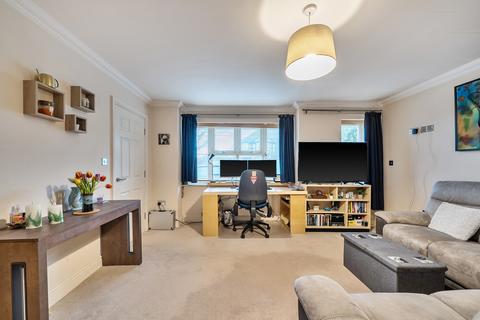 2 bedroom semi-detached house for sale, Windmill Hill, Ruislip