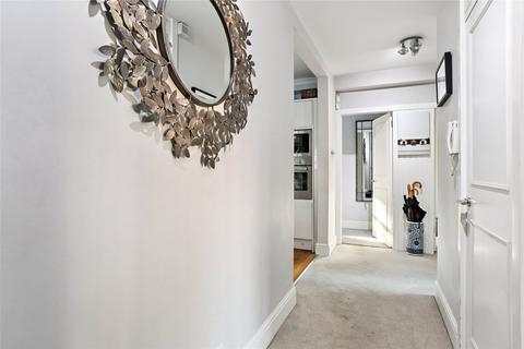 undefined, Catherine Place, London, SW1E