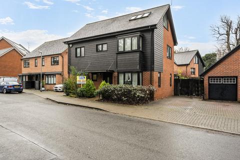 4 bedroom detached house for sale, Hawley Drive, Leybourne, West Malling