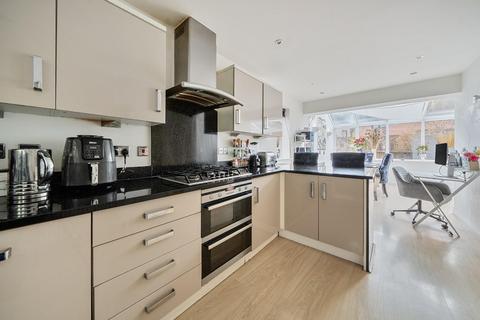 4 bedroom detached house for sale, Hawley Drive, Leybourne, West Malling
