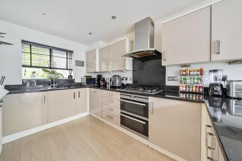 4 bedroom detached house for sale, Hawley Drive, Leybourne, West Malling