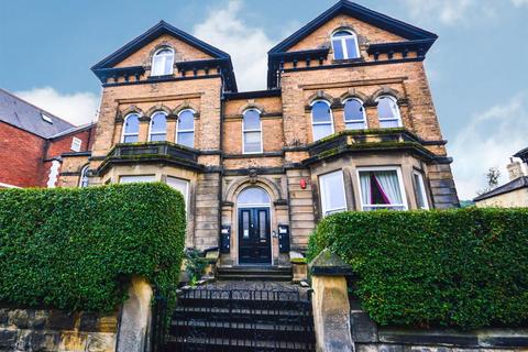 2 bedroom flat for sale, Westbourne Road, Scarborough YO11