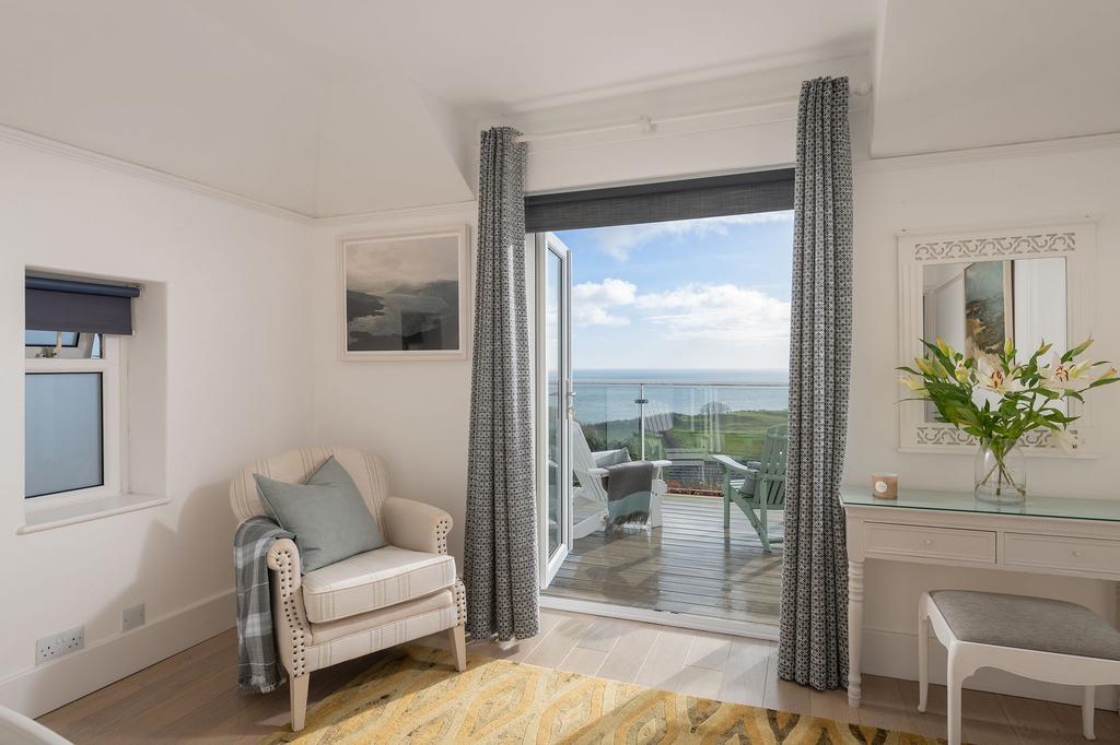 Principal Bedroom Seaway House, Strete, Dartmouth
