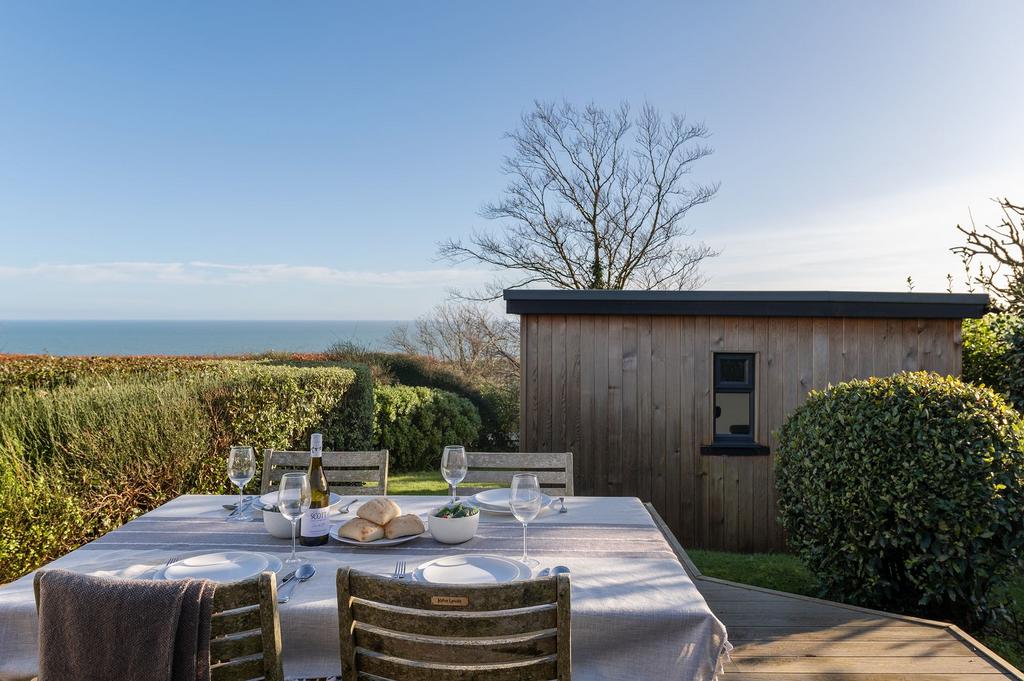Patio &amp; Garden Room Seaway House, Strete, Darmouth