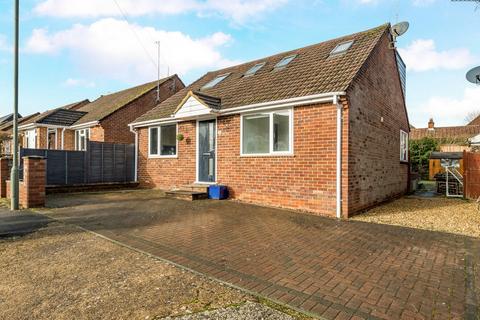 undefined, Coopers Rise, Surrey GU7