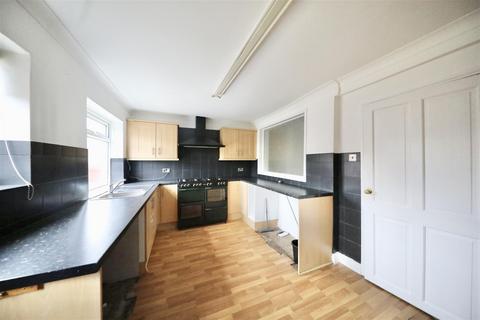 3 bedroom terraced house for sale, Southcoates Lane, Hull