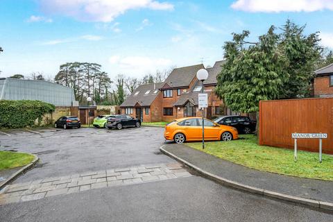 1 bedroom flat for sale, Manor Green, Surrey GU8